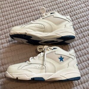 Vintage Converse One Star Size 6 1/2 White/Navy Athletic